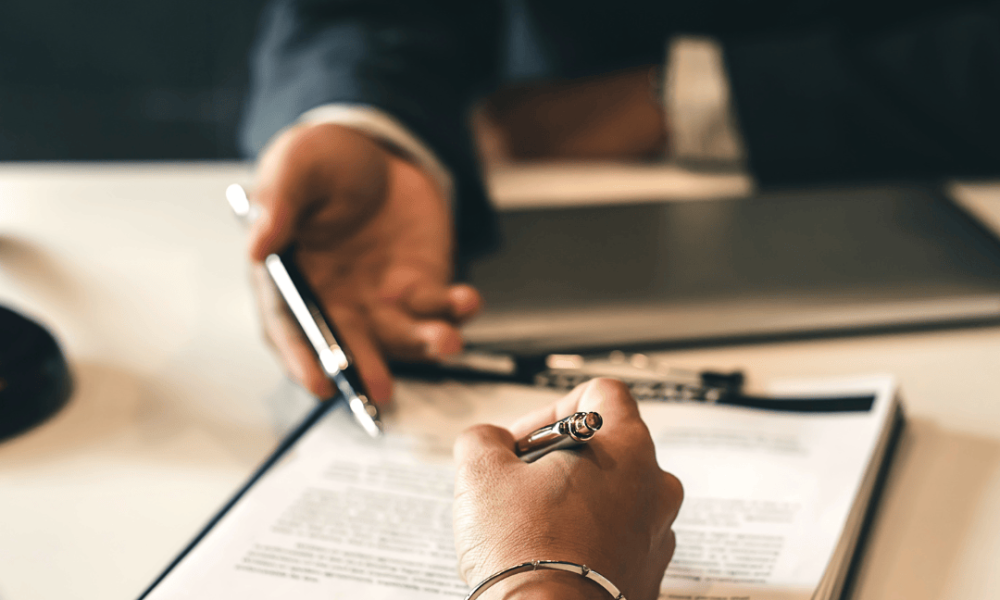 Discussão de Contrato de Compra de Crédito Trabalhista Leia sobre os critérios para compra de um crédito trabalhista